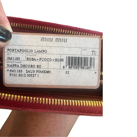 Miu Miu Red and Pink Rose Limited Edition 3/4 Zip Long Wallet - Picture 13 of 15